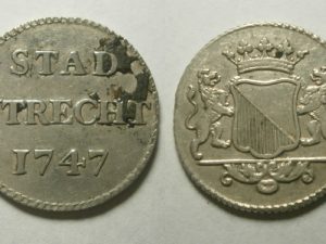 Utrecht Stad Duit 1747 AFSLAG IN ZILVER , zeldzaam en prachtig